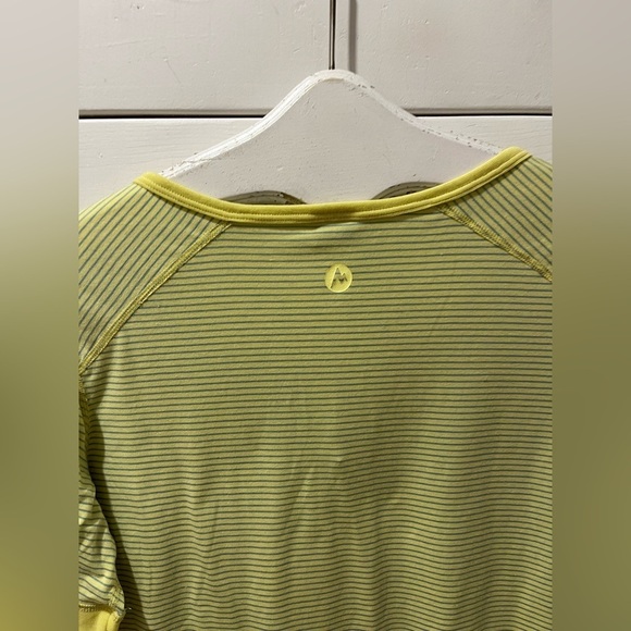 Marmot Yellow Striped Performance Top – Size L💛 - Picture 7 of 8